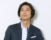 谷原章介