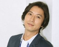 谷原章介