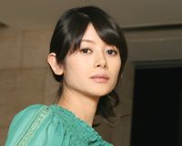 真木よう子