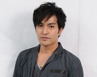 浅野忠信、北村一輝、ユースケ・サンタマリア