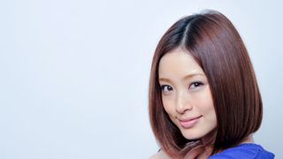 『ATOM』上戸彩 単独インタビュー