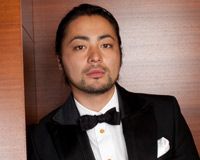 山田孝之、戸田恵梨香