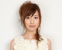 山田孝之、戸田恵梨香