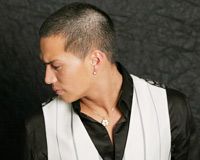 市原隼人