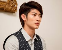 三浦春馬&榮倉奈々&小西真奈美&井川遥