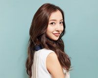 板野友美