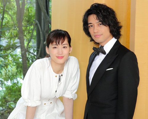 『高台家の人々』綾瀬はるか&斎藤工 単独インタビュー