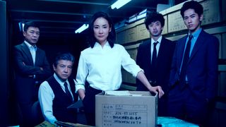 女はぐれ刑事人情派はクールビューティー！未解決事件を100％解決する手法とは