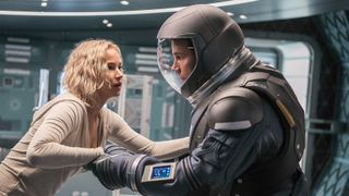 宇宙版『タイタニック』は二人っきりの極限シチュエーション！