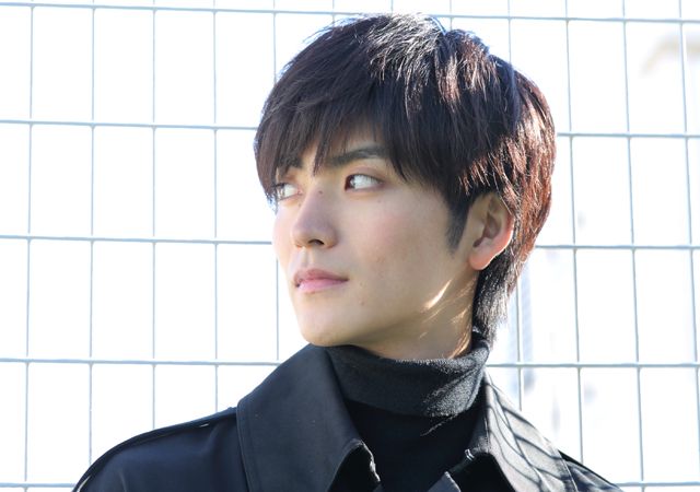 山本涼介