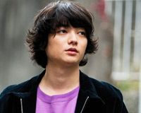 染谷将太