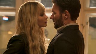 美ボディースパイにダマされた！このドンデン返しは国家機密級！