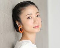 上戸彩
