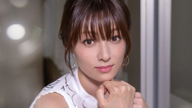 『空飛ぶタイヤ』深田恭子 単独インタビュー