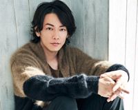 佐藤健