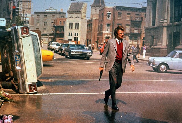 『ダーティー・ハリー』のようなトーンのバットマン?
