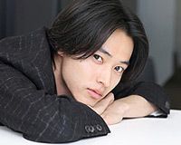 山崎賢人