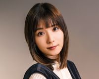 松岡茉優