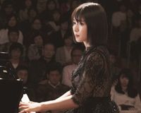 松岡茉優
