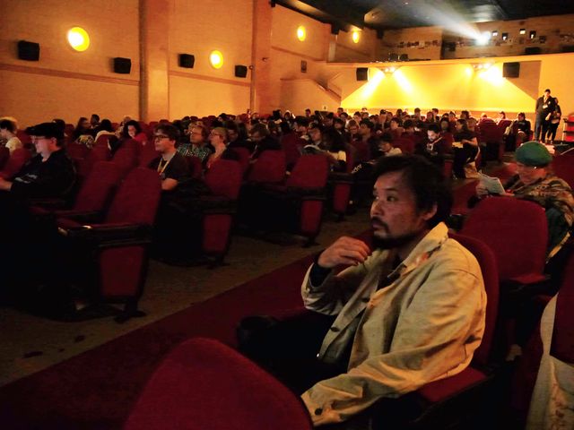 岩井澤健治監督
