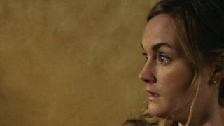 ゾンビ映画だけれど、えも言われぬコメディー感『ゾンビと花束 / Over My Dead Body』