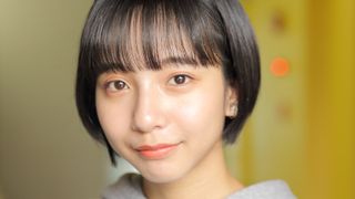 コケティッシュな魅力を秘めた美少女