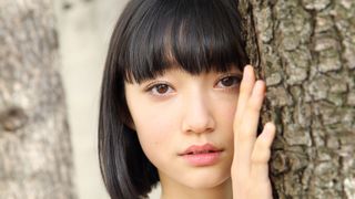 透き通るピュアオーラをまとった妖精：小宮山莉渚