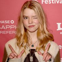 絶叫クイーンから天才チェス少女へ！驚異の才能アニャ・テイラー＝ジョイ