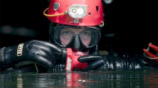 ウーマン村本、本当にあった暗くて怖いタイの洞窟遭難事故で新発見