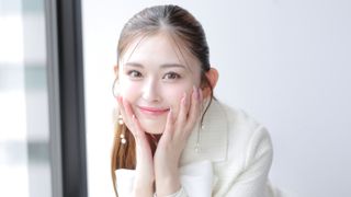 「アギト」は同い年！仮面ライダーG6に変身：ゆうちゃみ