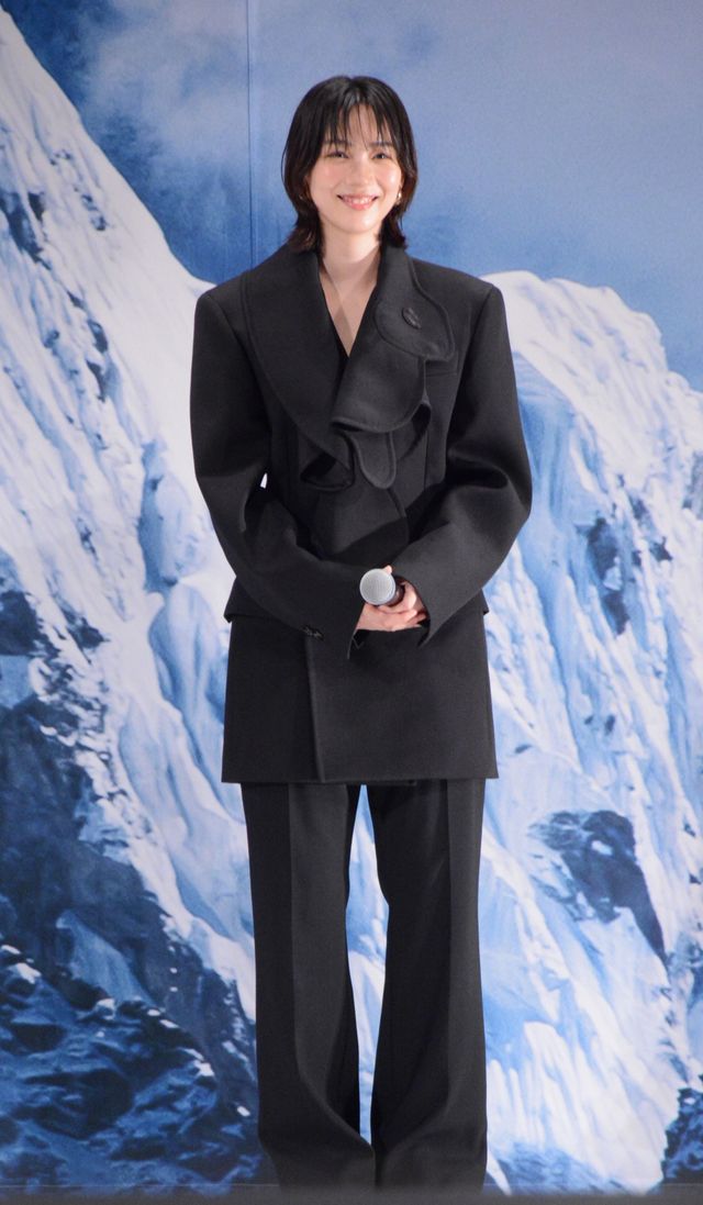 美の競演！吉永小百合、天海祐希、のん、木村文乃、茅島みずきら『てっぺんの向こうにあなたがいる』完成披露舞台挨拶（24枚目）