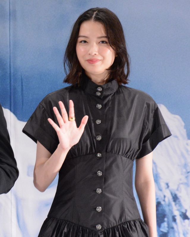 美の競演！吉永小百合、天海祐希、のん、木村文乃、茅島みずきら『てっぺんの向こうにあなたがいる』完成披露舞台挨拶（27枚目）