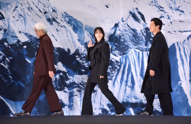 美の競演！吉永小百合、天海祐希、のん、木村文乃、茅島みずきら『てっぺんの向こうにあなたがいる』完成披露舞台挨拶（32枚目）