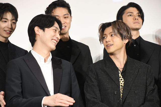 北村匠海、吉沢亮、山田裕貴らスーツでズラリ！『東リベ2』初日舞台挨拶（3枚目）