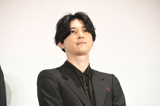 北村匠海、吉沢亮、山田裕貴らスーツでズラリ！『東リベ2』初日舞台挨拶（12枚目）