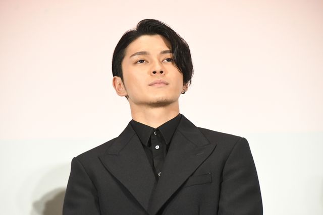 北村匠海、吉沢亮、山田裕貴らスーツでズラリ！『東リベ2』初日舞台挨拶（21枚目）