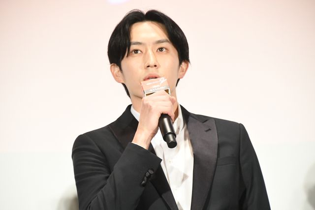 北村匠海、吉沢亮、山田裕貴らスーツでズラリ！『東リベ2』初日舞台挨拶（22枚目）