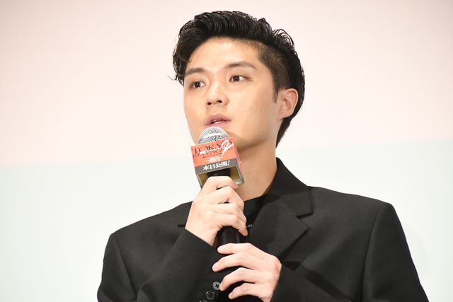 北村匠海、吉沢亮、山田裕貴らスーツでズラリ！『東リベ2』初日舞台挨拶（32枚目）