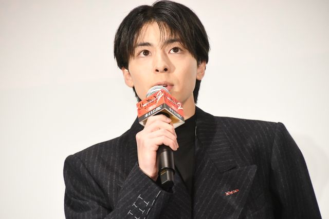北村匠海、吉沢亮、山田裕貴らスーツでズラリ！『東リベ2』初日舞台挨拶（33枚目）