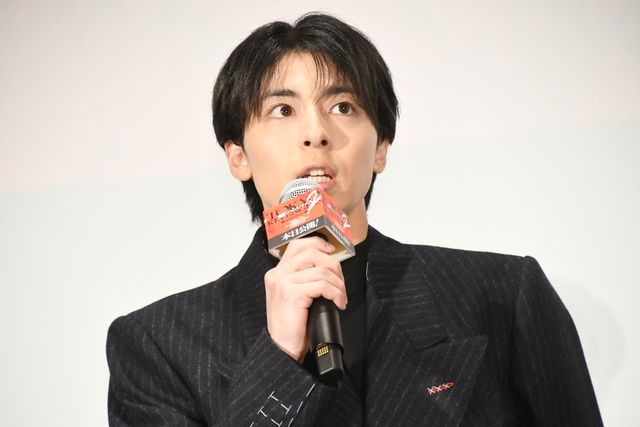 北村匠海、吉沢亮、山田裕貴らスーツでズラリ！『東リベ2』初日舞台挨拶（34枚目）