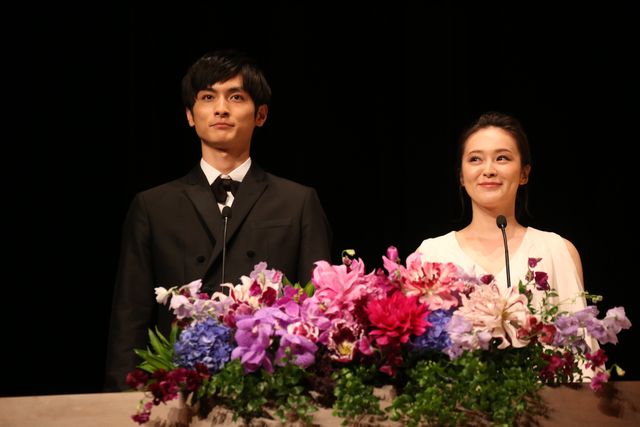 浅野忠信、男泣き…ブルーリボン賞フォトギャラリー（2枚目）