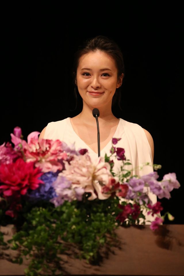 浅野忠信、男泣き…ブルーリボン賞フォトギャラリー（4枚目）