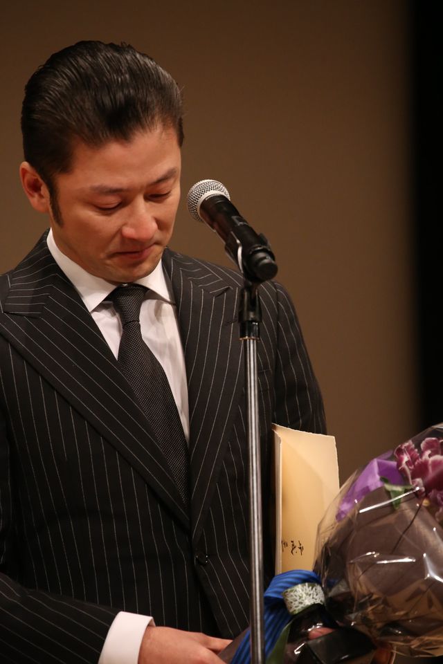浅野忠信、男泣き…ブルーリボン賞フォトギャラリー（6枚目）