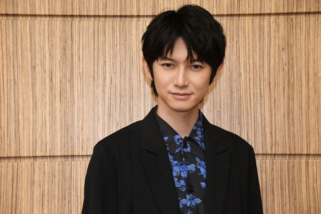 本郷奏多のまなざし！映画『鋼の錬金術師　復讐者スカー／最後の錬成』インタビューカット（3枚目）