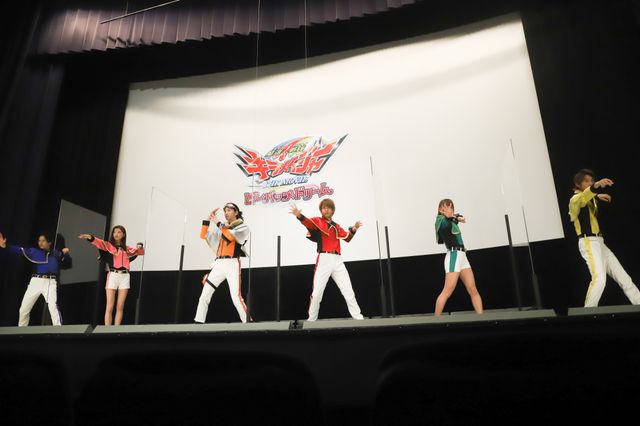 小宮璃央＆木原瑠生ら1年間を振り返る！『魔進戦隊キラメイジャー THE MOVIE ビー・バップ・ドリーム』公開記念舞台あいさつ（17枚目）