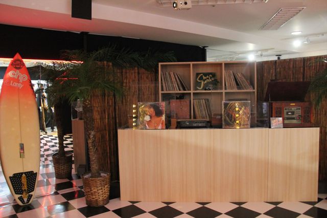 デヴィ夫人、バツグンのプロポーション披露！フォトギャラリー（6枚目）