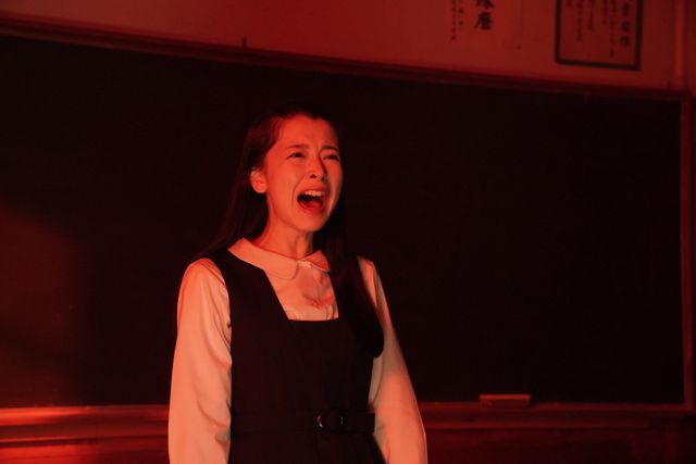 血まみれ…『地獄少女』場面写真（2枚目）