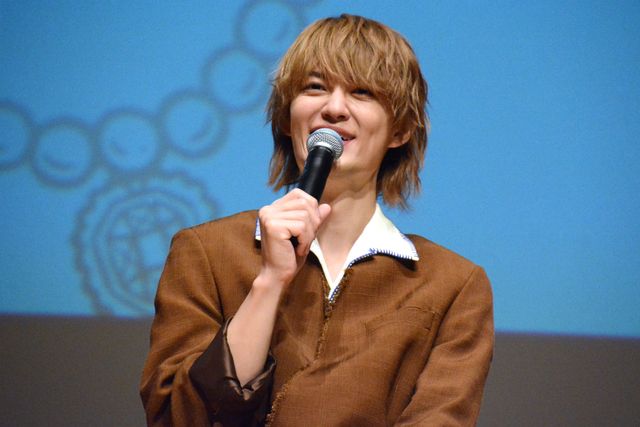 松本若菜＆佐野勇斗、キュートなポーズ連発！TBS火曜ドラマ「君の好きは無敵」制作発表会見（27枚目）