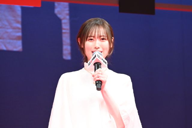 福原遥・泉里香・見上愛・倉科カナ、美麗衣装で集結『正直不動産』完成披露試写会（9枚目）