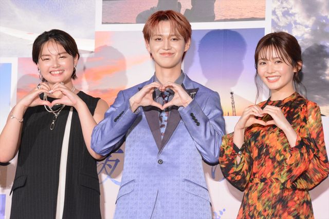 JO1・白岩瑠姫、久間田琳加ら『夜きみ』最速上映会舞台挨拶の様子：フォトギャラリー